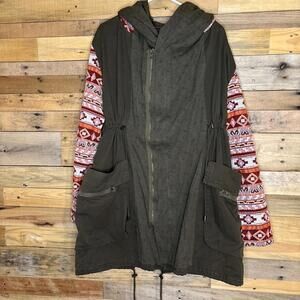Paparazzi Jacket Women's XL Green Aztec Double Zip Large Pockets Hood Comfy